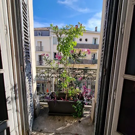 Joie De Vivre *