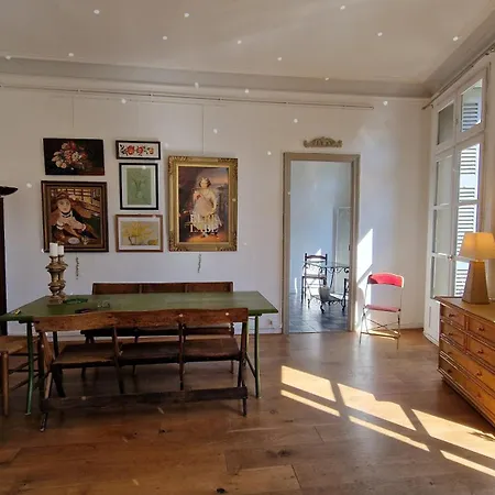 Joie De Vivre Апартаменты *