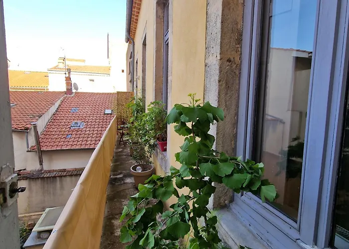 Joie De Vivre Апартаменты *